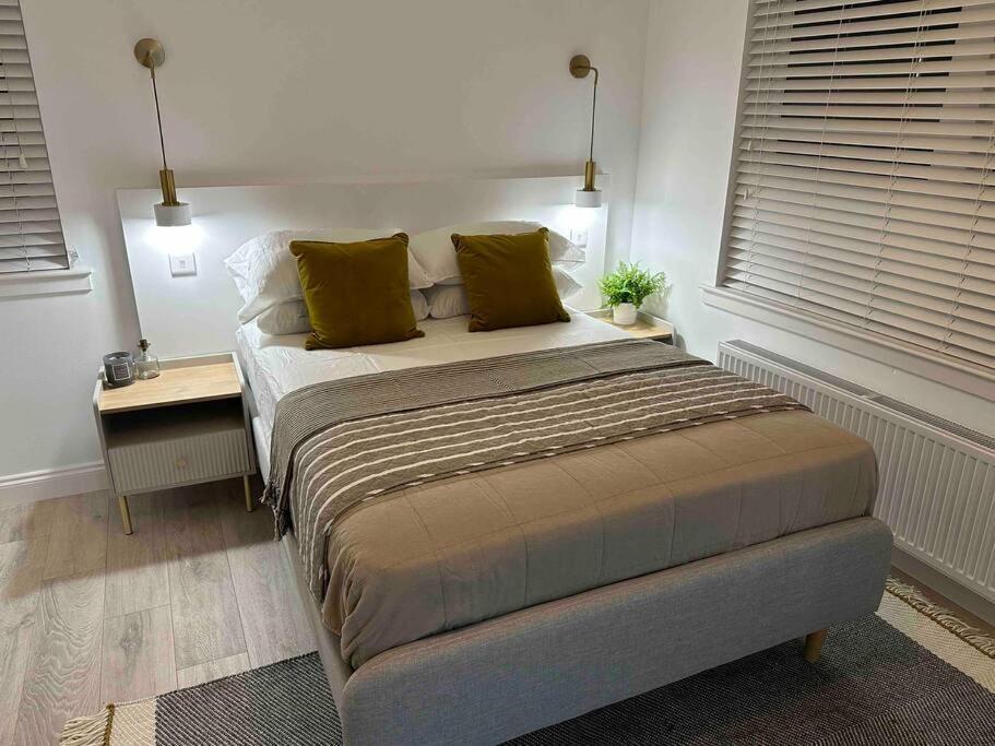 Premium Executive Apartment In دنفرملاين المظهر الخارجي الصورة