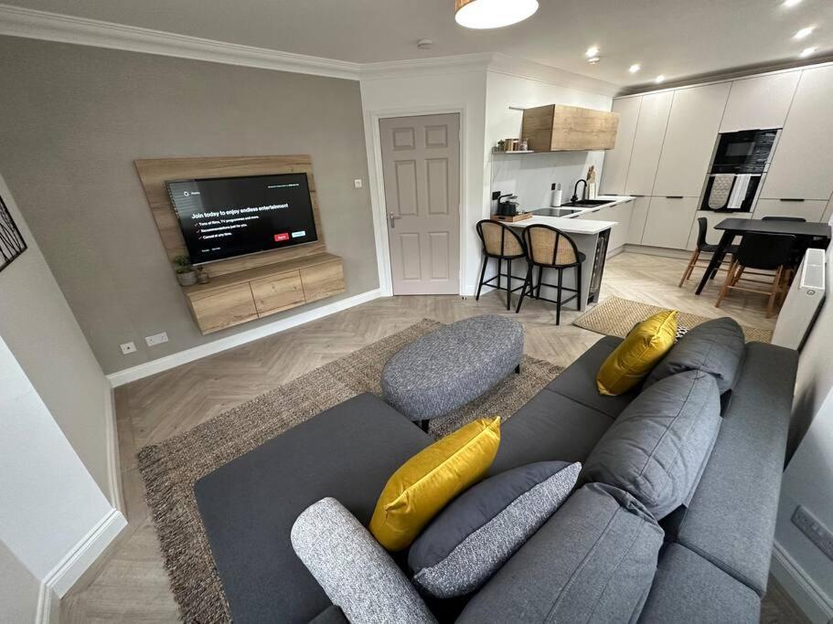 Premium Executive Apartment In دنفرملاين المظهر الخارجي الصورة